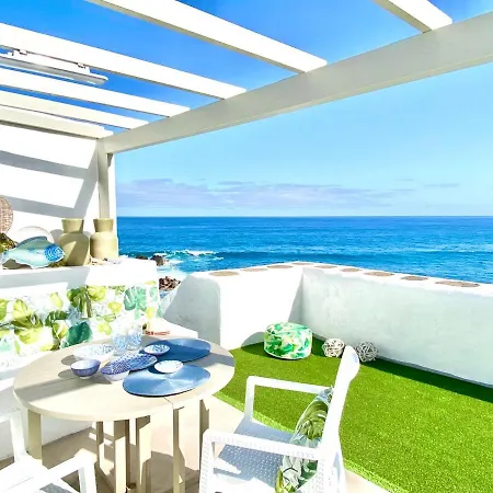 Casa Vistamar, Amazing Sea Views And Private Pool Holiday home Las Aguas