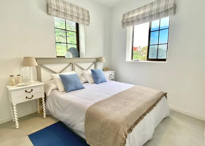 別荘 Casa Vistamar, Amazing Sea Views And Private Pool Las Aguas